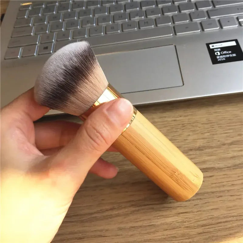The Buffer airbrush finish bamboo foundation brush with Dense Soft Synthetic Hair Makeup Brush for Powder Bronzer Blush